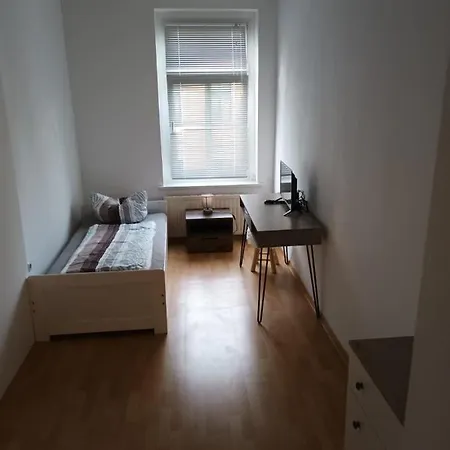 Rockys Mitte Apartamento Markkleeberg