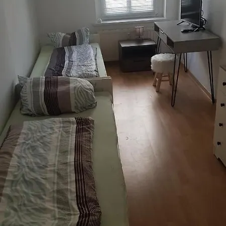 Rockys Mitte Apartamento Markkleeberg